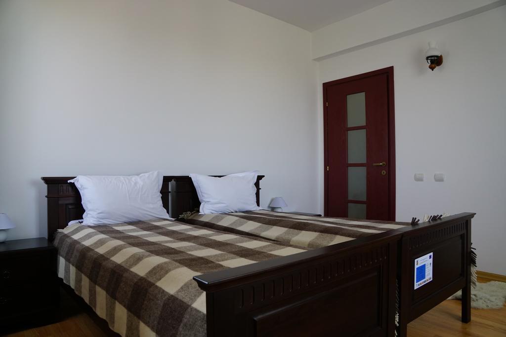 Pensiunea Casa Bunicului Mociu 外观 照片