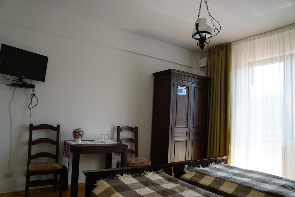 Pensiunea Casa Bunicului Mociu 外观 照片